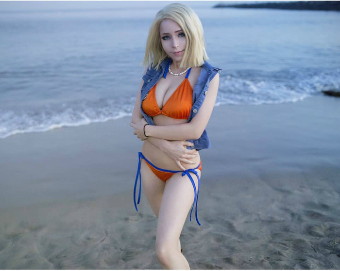 Sexy Ecchi Hot Nude Dragonball Android 18 Cosplay