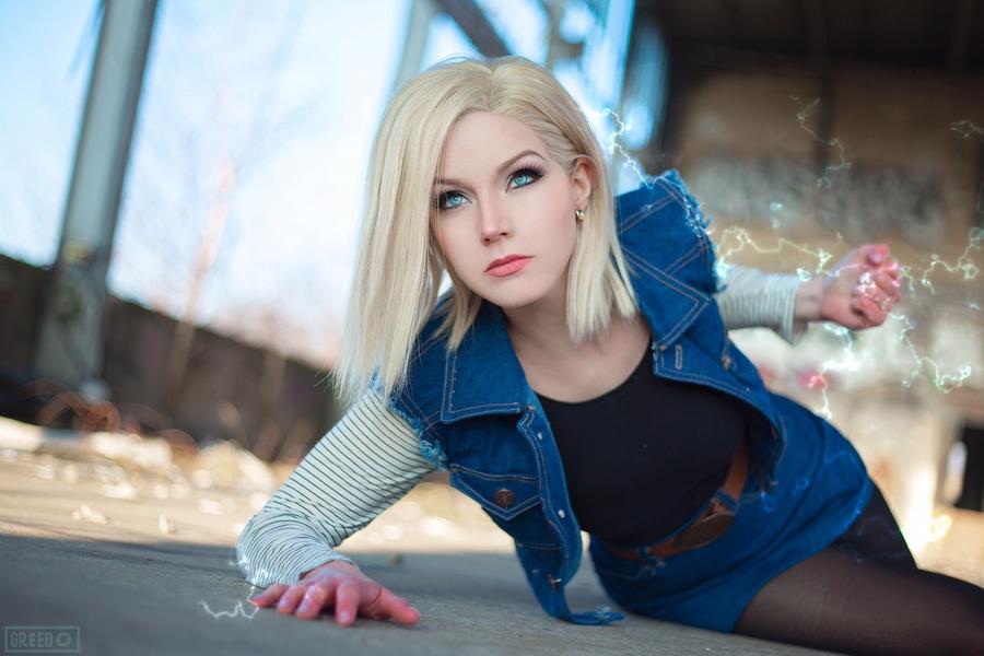 Dragonball Android 18 Cosplay